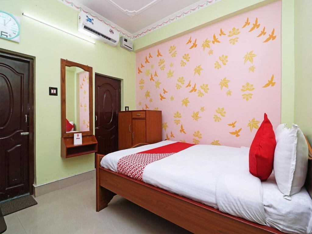 Abhishek Inn ดีกา ภายนอก รูปภาพ