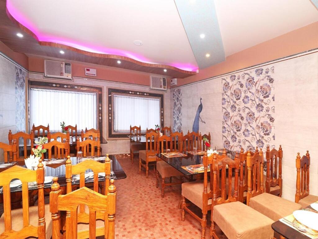 Abhishek Inn ดีกา ภายนอก รูปภาพ