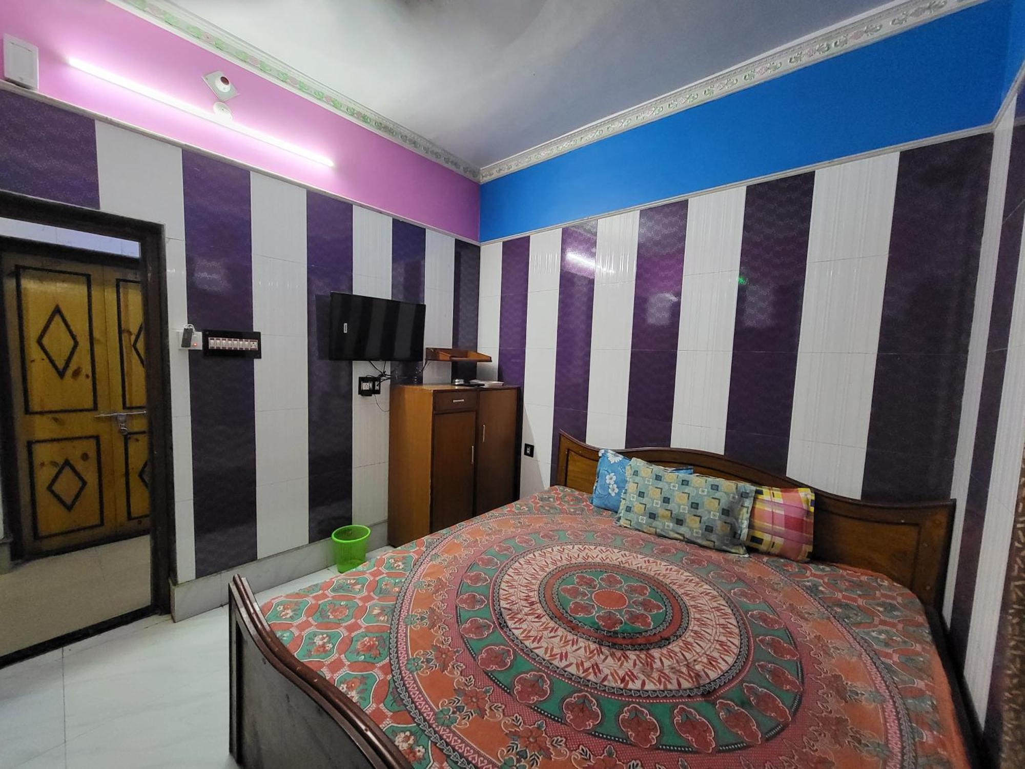 Abhishek Inn ดีกา ภายนอก รูปภาพ