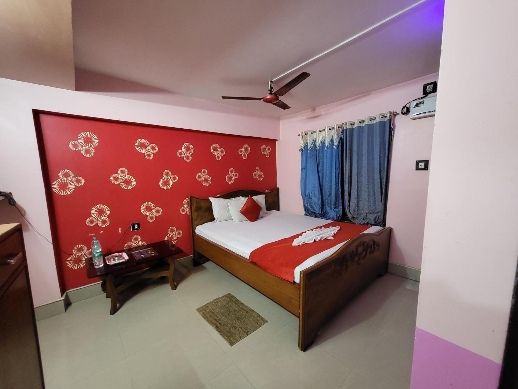 Abhishek Inn ดีกา ภายนอก รูปภาพ