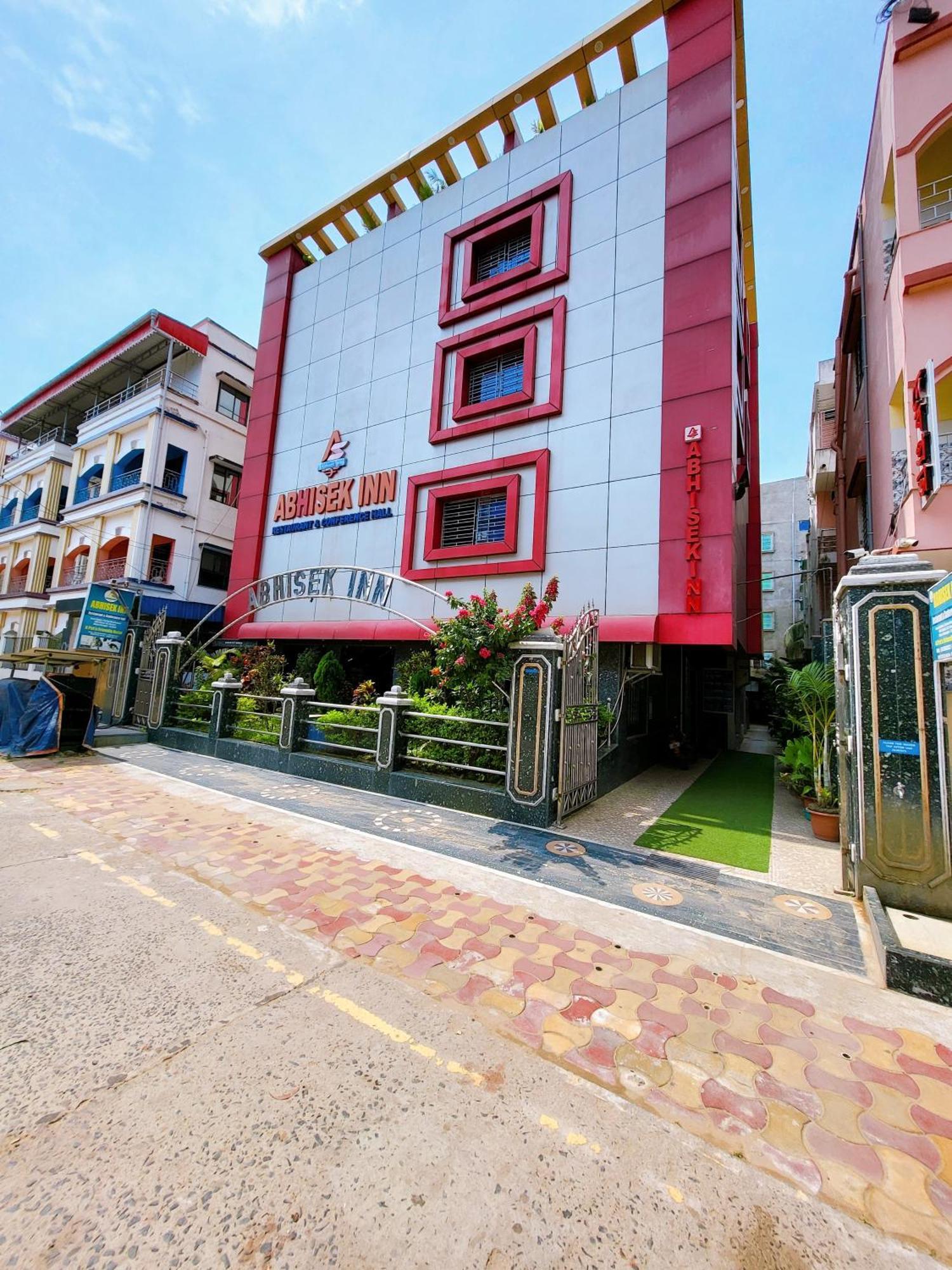 Abhishek Inn ดีกา ภายนอก รูปภาพ
