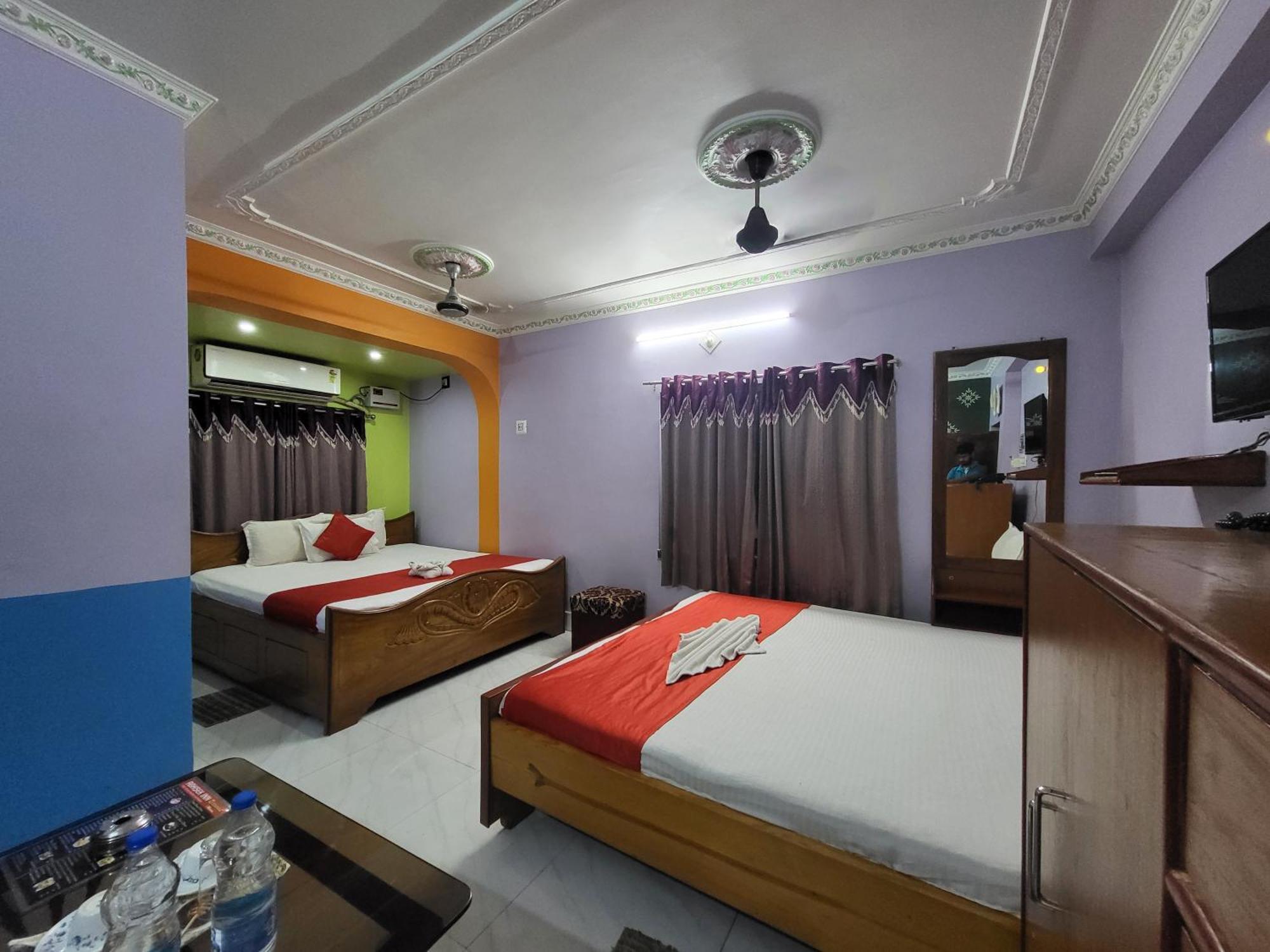 Abhishek Inn ดีกา ภายนอก รูปภาพ
