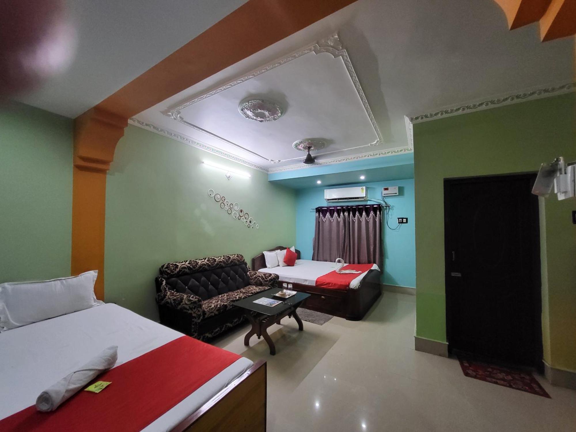 Abhishek Inn ดีกา ภายนอก รูปภาพ