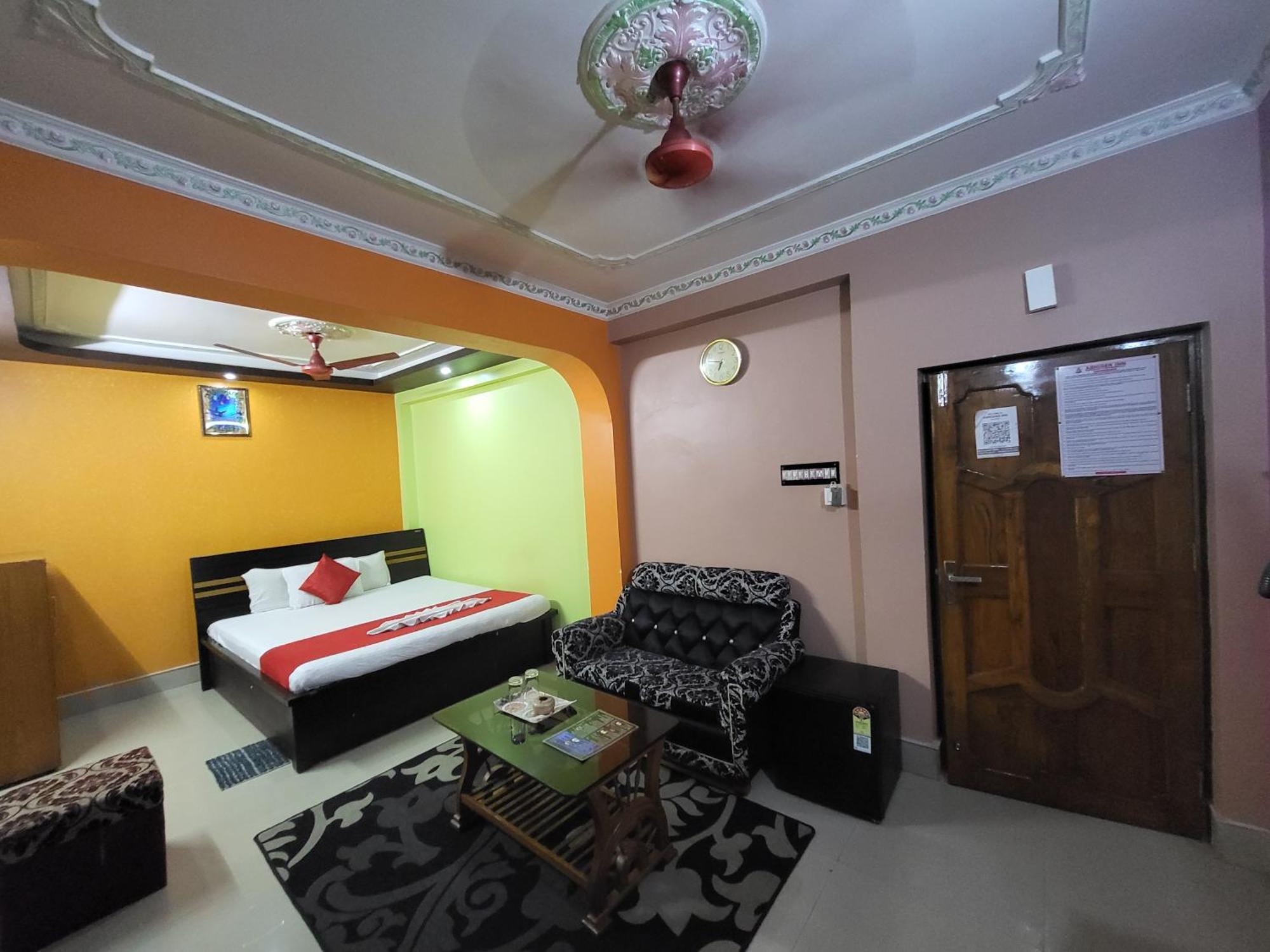 Abhishek Inn ดีกา ภายนอก รูปภาพ