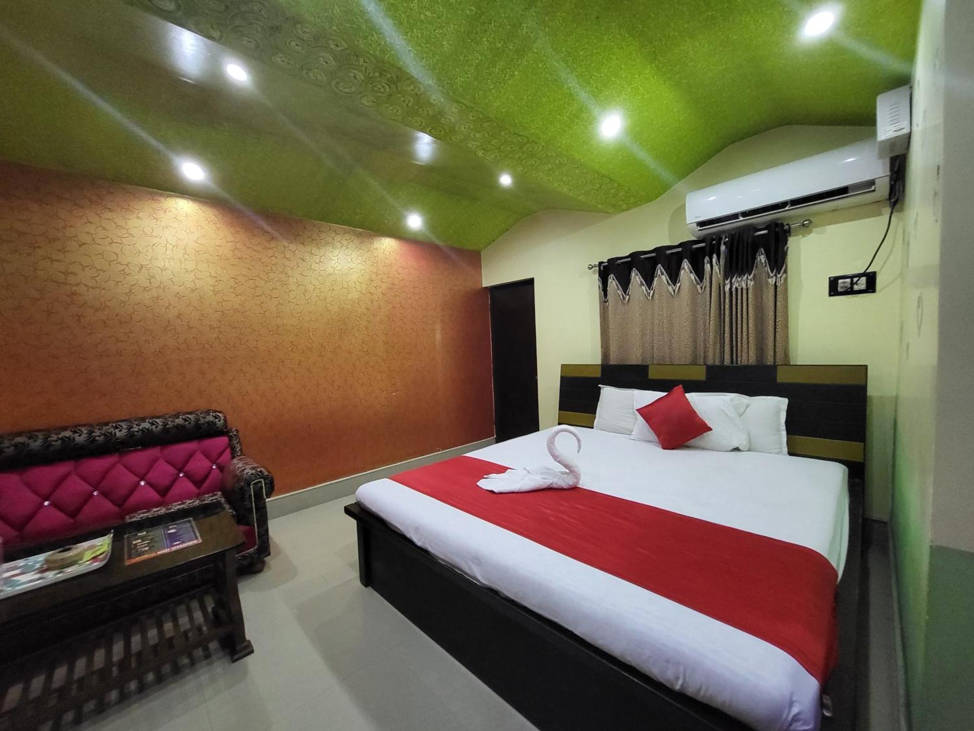 Abhishek Inn ดีกา ภายนอก รูปภาพ
