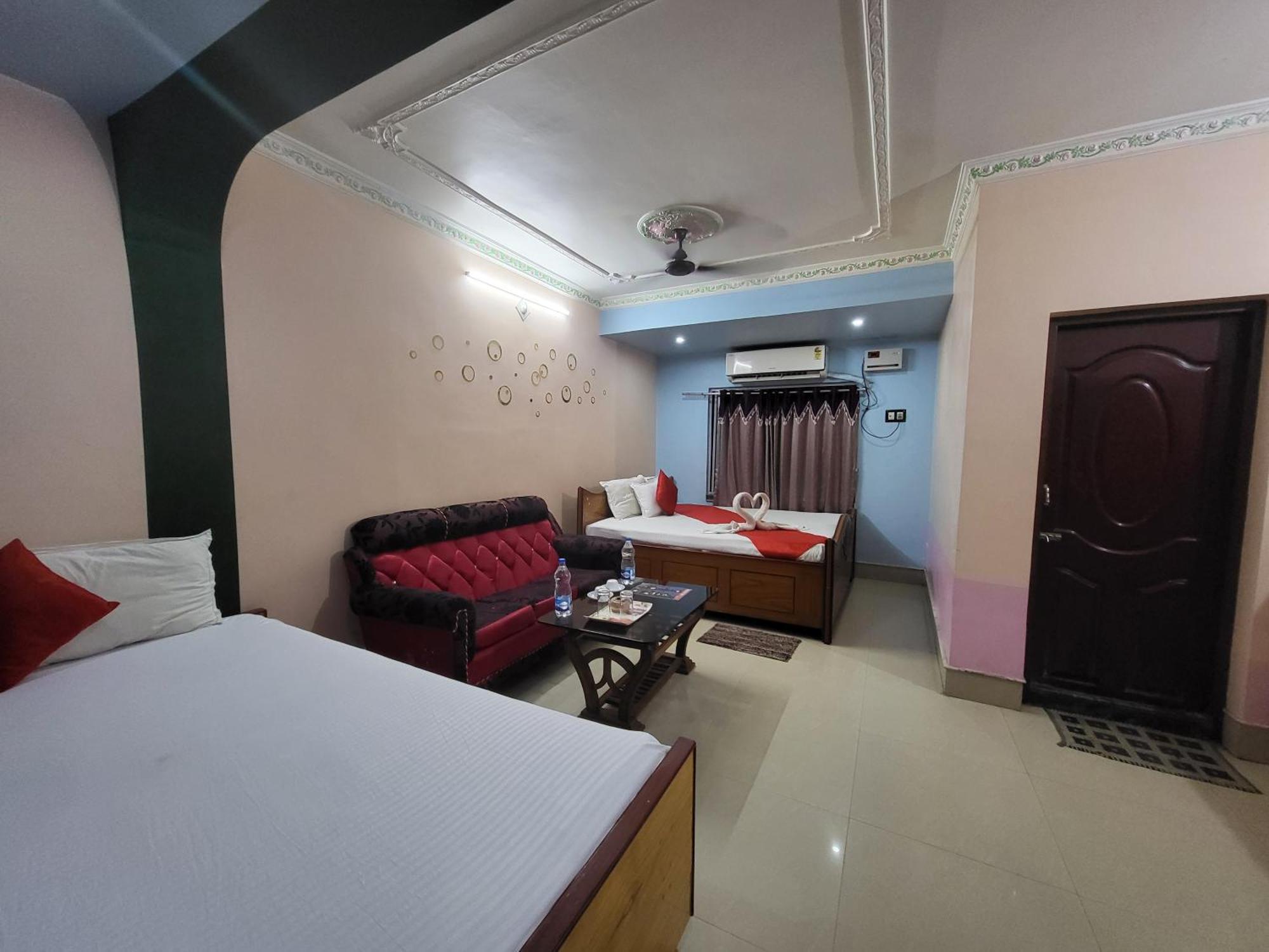 Abhishek Inn ดีกา ภายนอก รูปภาพ